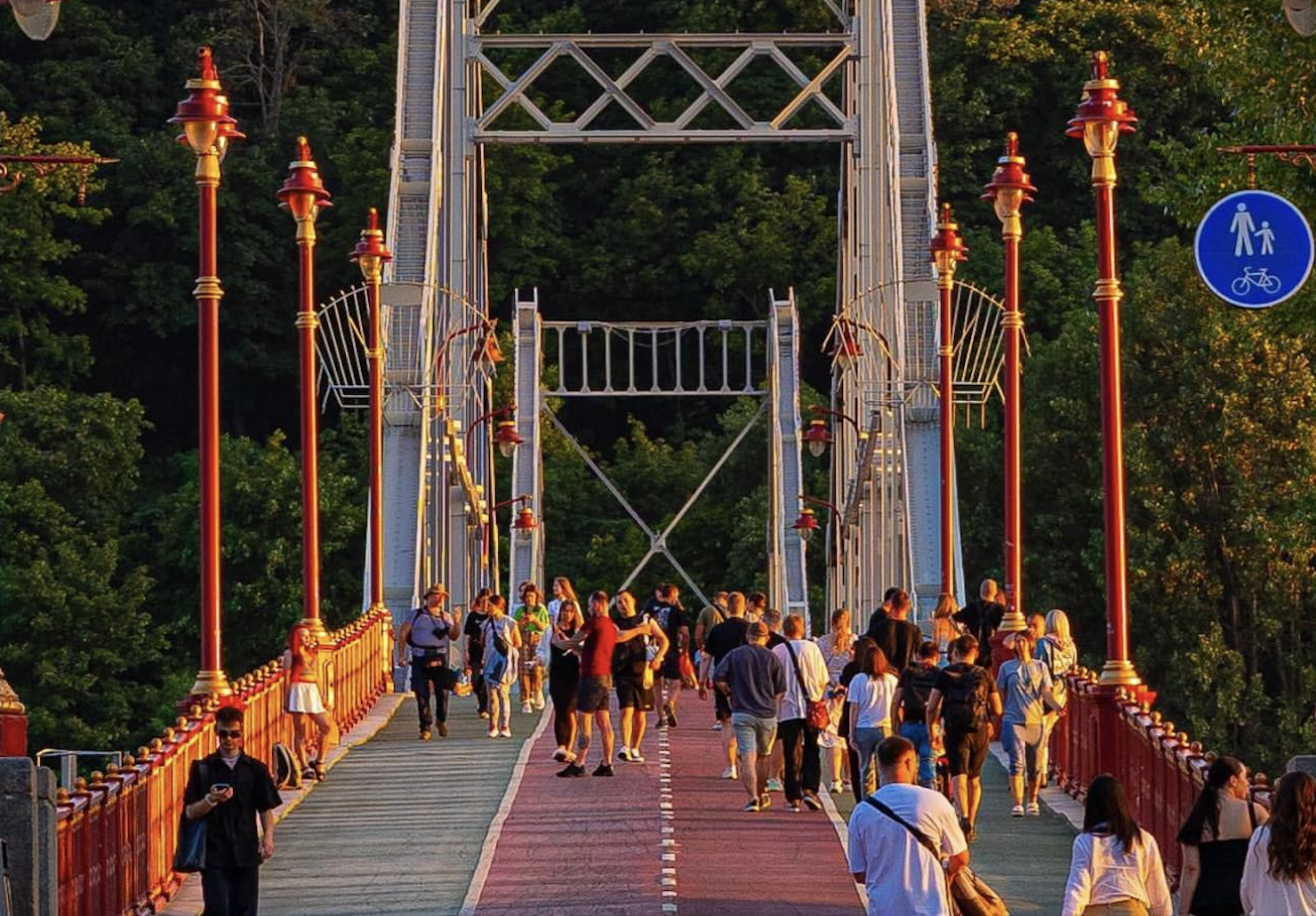 Visitors to Kyiv are invited to take part in a survey